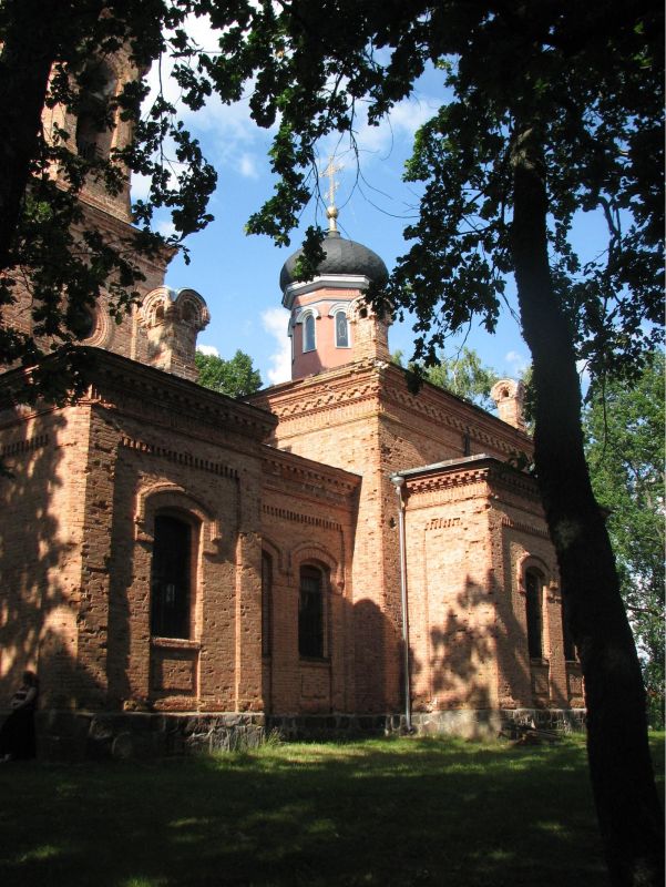 Апостольская православная церковь Успения Богородицы в Тахкуранна