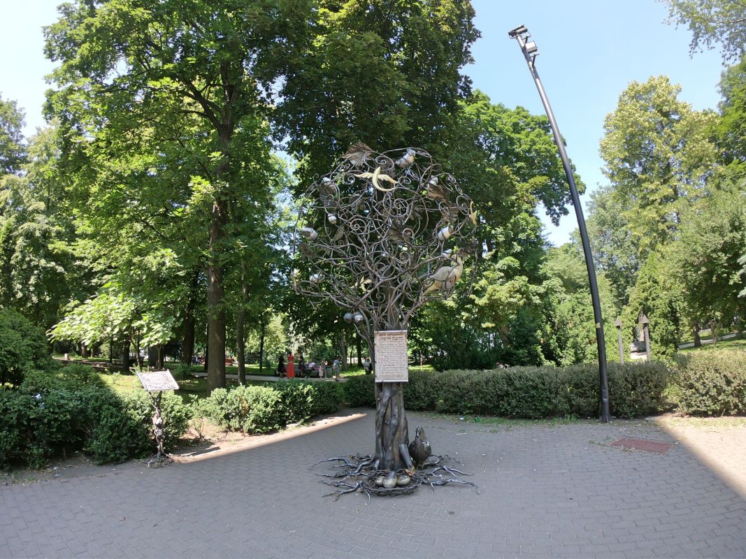 Скульптура Дерево Желаний