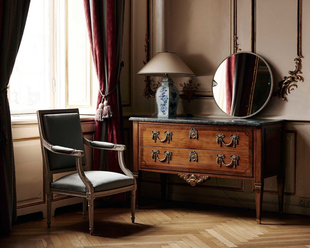 Дворец Тотт (Посольство Франции)