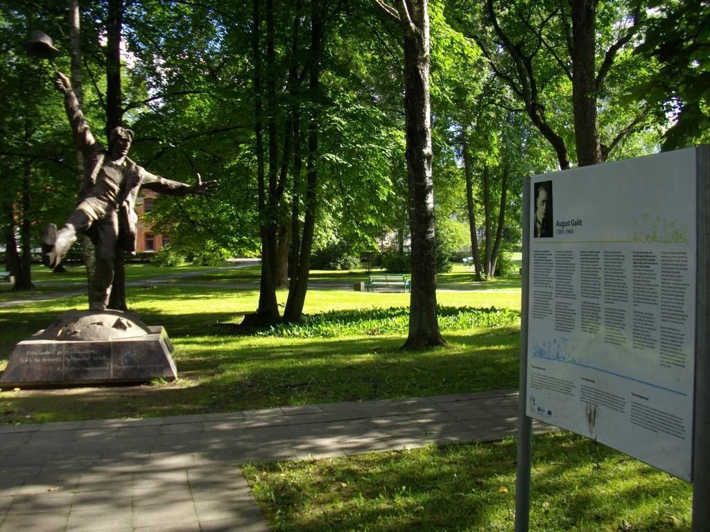 Нипернаади