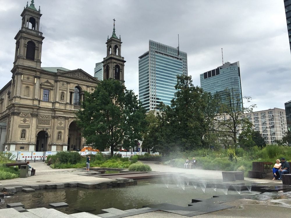 Костёл Всех Святых в Варшаве