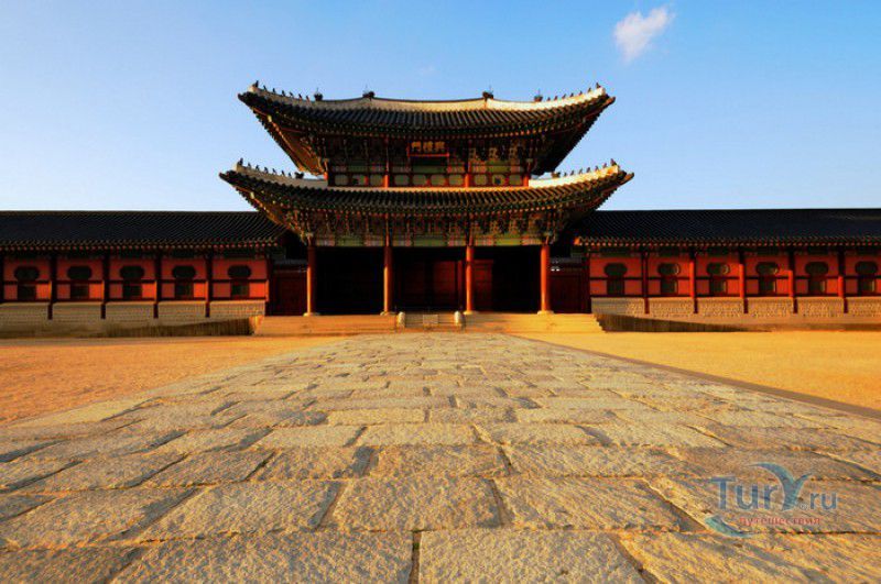 Дворец Кёнбоккун (Дворец Кёнбок)