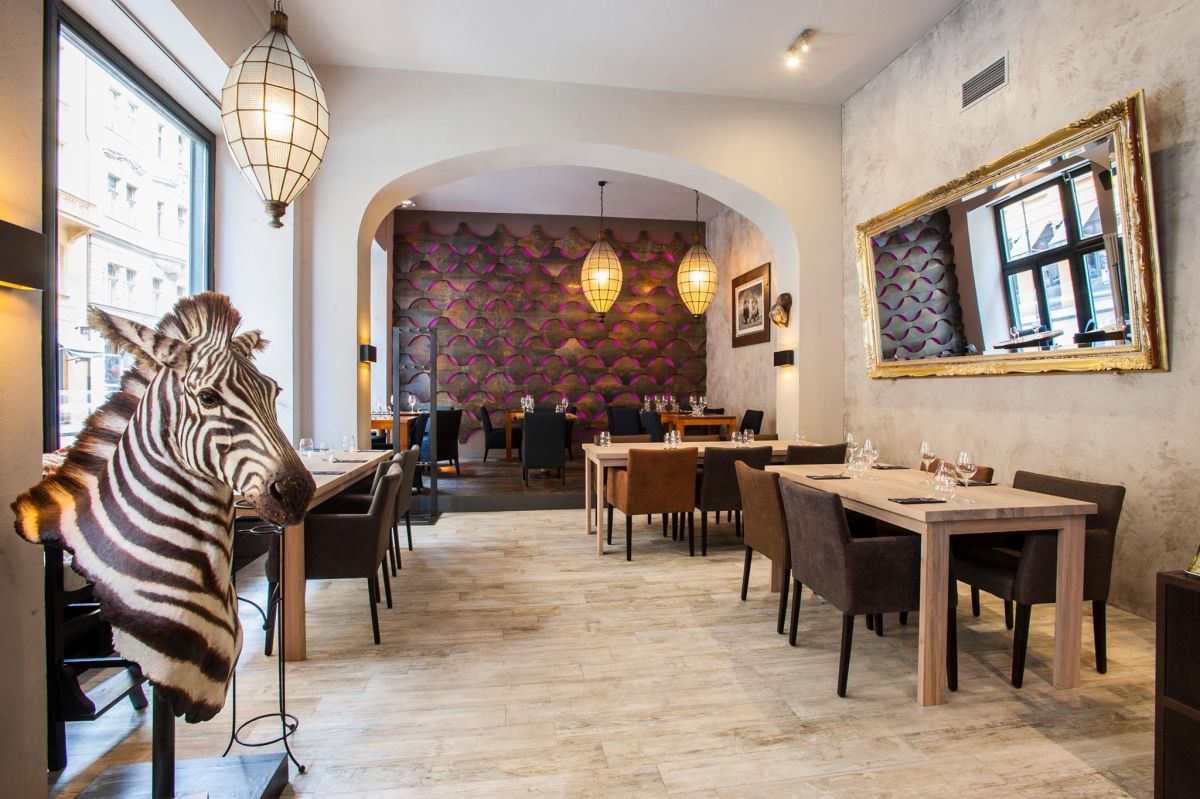 Nostress Cafe Restaurant